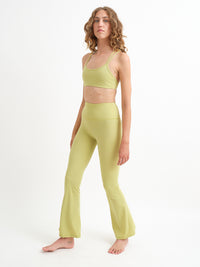 High-Rise Flared Legging - Pistacchio